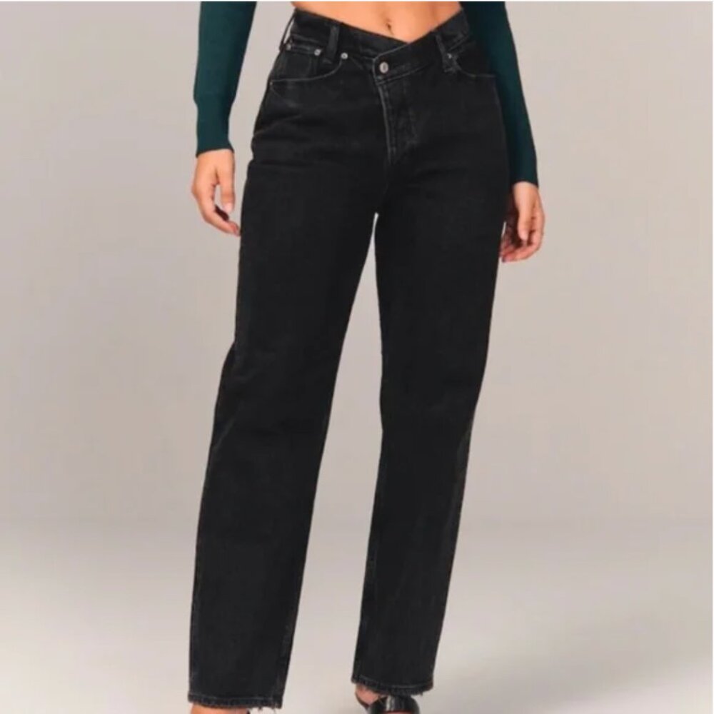 Abercrombie & Fitch Curve Love The Dad High Rise Jean w/ Criss-Cross Waistband
